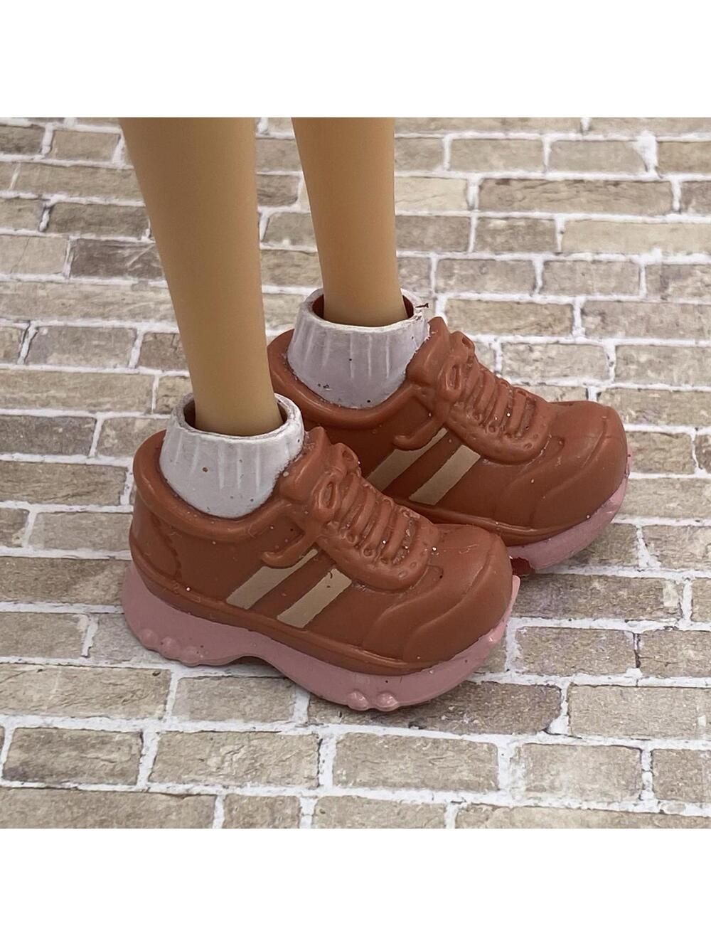 Barbie My Scene Doll Shoes Flat Sneakers With Molded Attached Socks Fits Skates